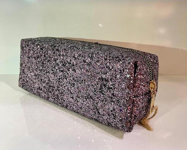 Premium Mor Simli Çanta Okul Kalemlik Makyaj Çantası Fermuarlı Plaj El Çantası Kalemlik 20x9x6 Cm - Image 1