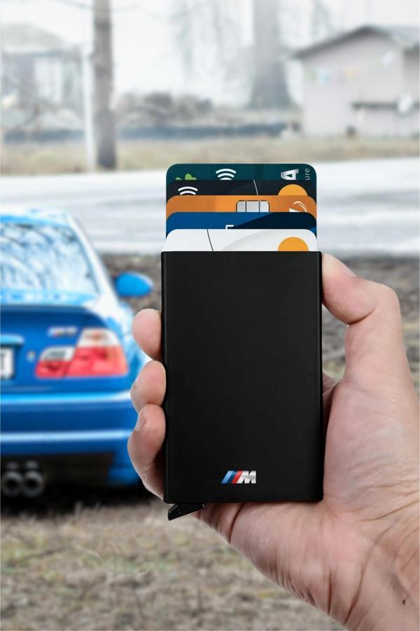 BMW M3 Logolu Otomatik Mekanizmalı Kredi Kartlık Alüminyum RFID Koruma Sistemli Mat Siyah - Image 1