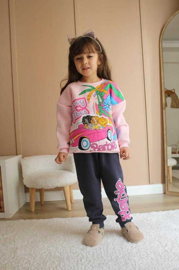 KIZ ÇOCUK BARBİE MODELLİ 3 İPLİK ŞARDONLU EŞOFMAN TAKIMI - Image 1