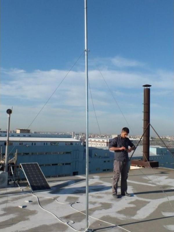 İstaBreeze Direk Seti 4 metre - Rüzgar Türbini için 40 kg taşıma kapasiteli - Image 1