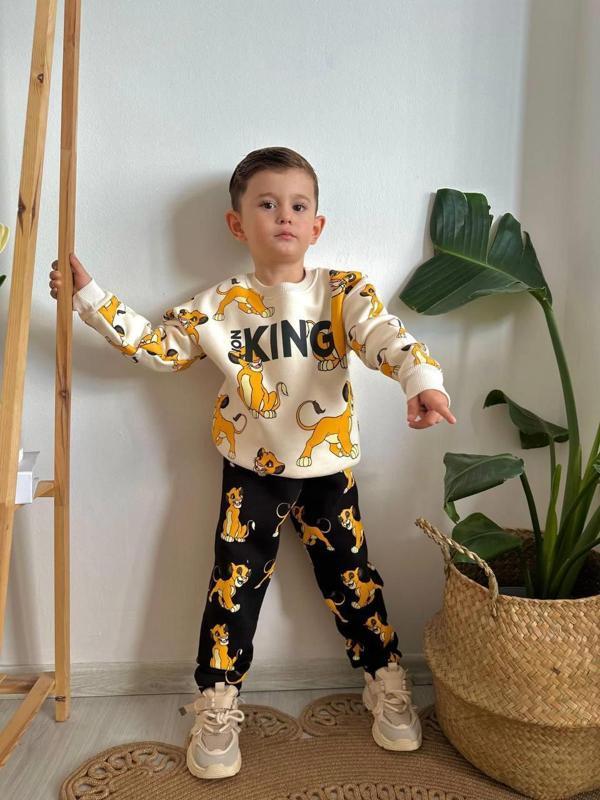 ERKEK ÇOCUK LİON KİNG MODELLİ 3 İPLİK ŞARDONLU EŞOFMAN TAKIMI - Image 1