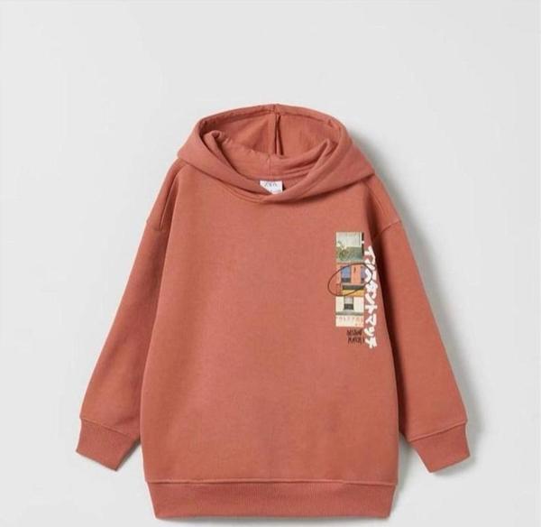 ERKEK ÇOCUK YILBAŞI NOEL TOKYO BASKILI KAPŞONLU PAMUK SWEAT - Image 1