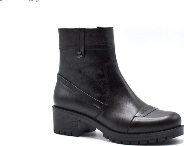 VENÜS 3371K KISA TOPUK KAYMAZ DERİ KADIN BOT - Image 1