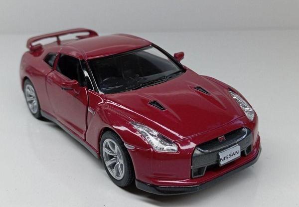 Kinsmart 1:36 2009 Nissan Gt-R R35 Bordo Çek/Birak Araba - Image 1