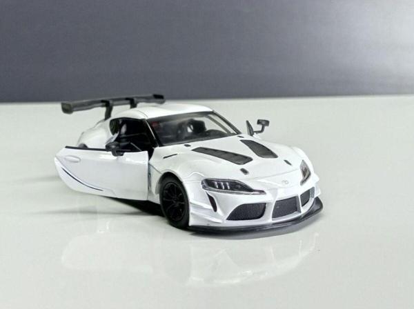 Kinsmart 1:36 Toyota Gr Supra Beyaz - Image 1