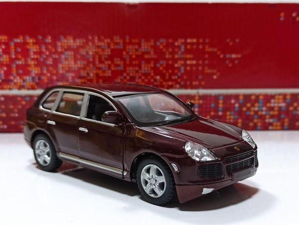 Kinsmart 1:38 Porsche Çay Anne Turbo - Image 1