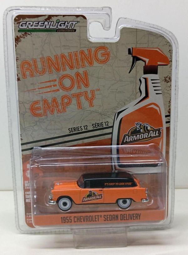 Greenlight 1:64 1955 Chevrolet Sedan Delivery - Image 1