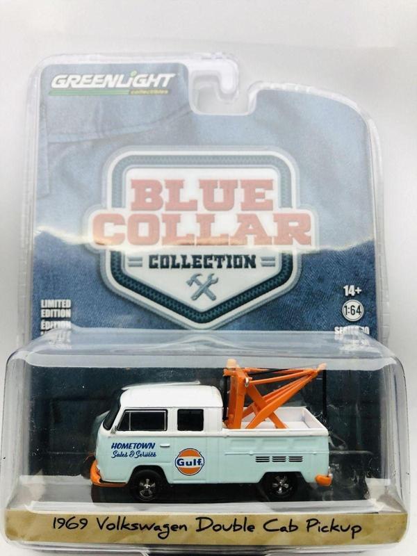 Greenlight 1969 Volkswagen Duble Cab Pickup Gulf - Blue Collar Series Çekici 1:64 Ölçek - Image 1