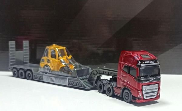 Maisto 1:87 Volvo Fh 16 Trailer Set - Image 1