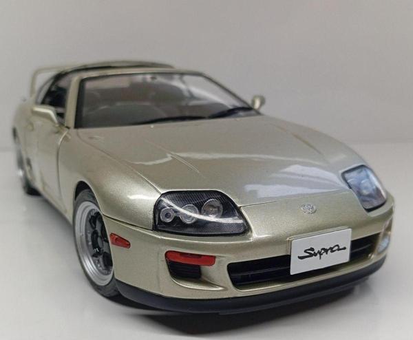Solido 1:18 Toyota Supra Mk-4 Tavan Açılır. Diecast Metal Araba - Image 1