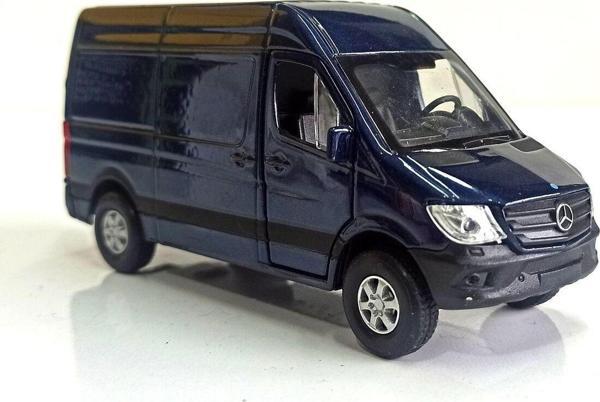Welly Panelvan Mercedes Benz Sprinter 1:36 - Image 1