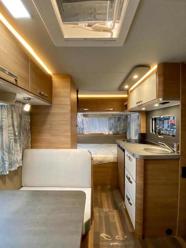 Weinsberg Caraone 390QD - Image 1