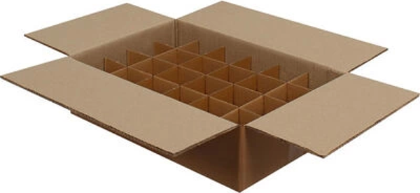 44x29,5x12,7cm. Seperatörlü Su Bardağı Kolisi - Image 1