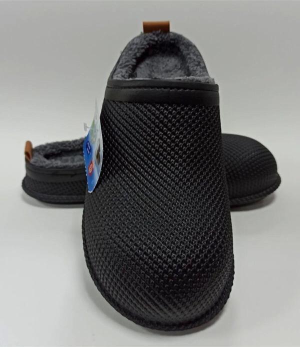 Gezer Kışlık Islak Zemin Erkek Terlik Önü Kapalı Tüylü Siyah - Image 1