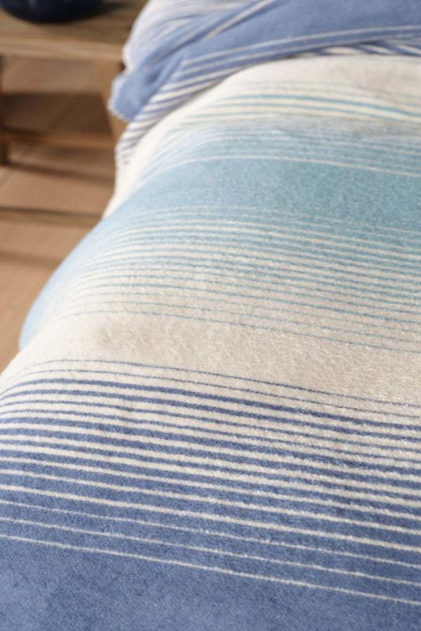 Karaca Home Indigo Çift Kişilik Pamuk Battaniye - Image 1