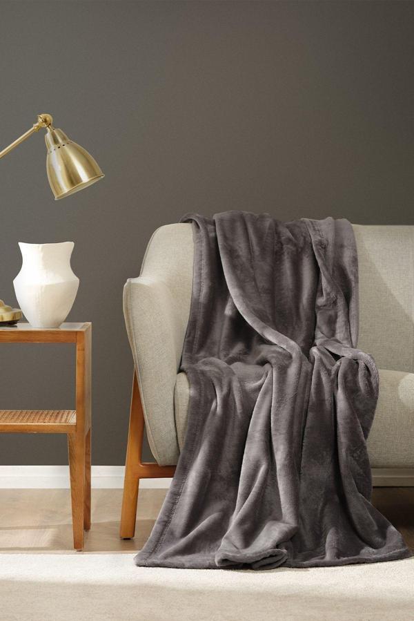 Karaca Home Fiona Gri Wellsoft Tv Battaniyesi - Image 1