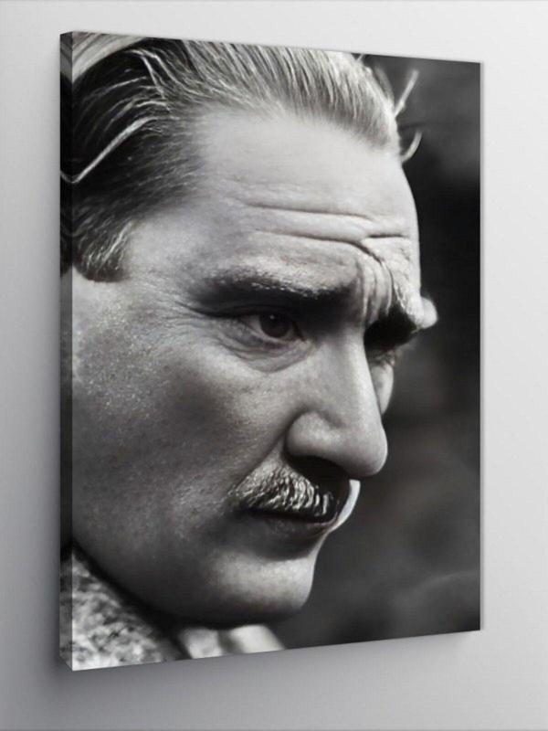 Tablomega Kanvas Tablo Siyah Beyaz Mustafa Kemal Atatürk - Image 1