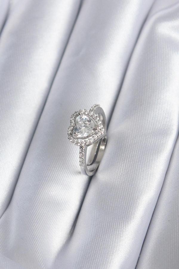 Pirinç Gümüş Renk Zirkon Taşlı Kalp Charm Model Kadın Yüzük - TJ-BYK2857 - Image 1