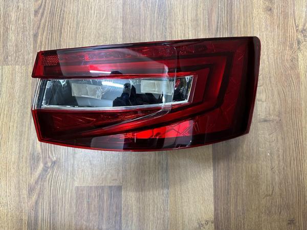 Skoda Super B Sağ Stop Lambası 2015-2019 - Image 1