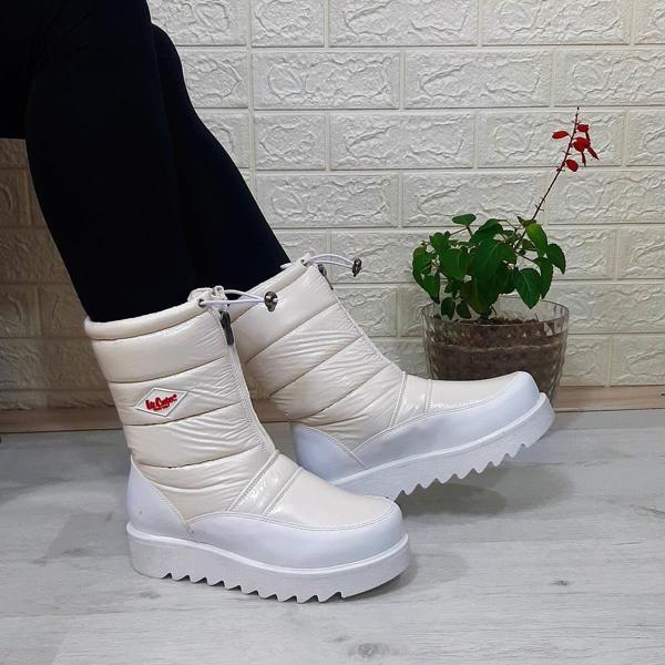Lee Cooper 31190 Beyaz Kaymaz İçi Kürklü Önden Fermuarlı Kar Botu - Image 1