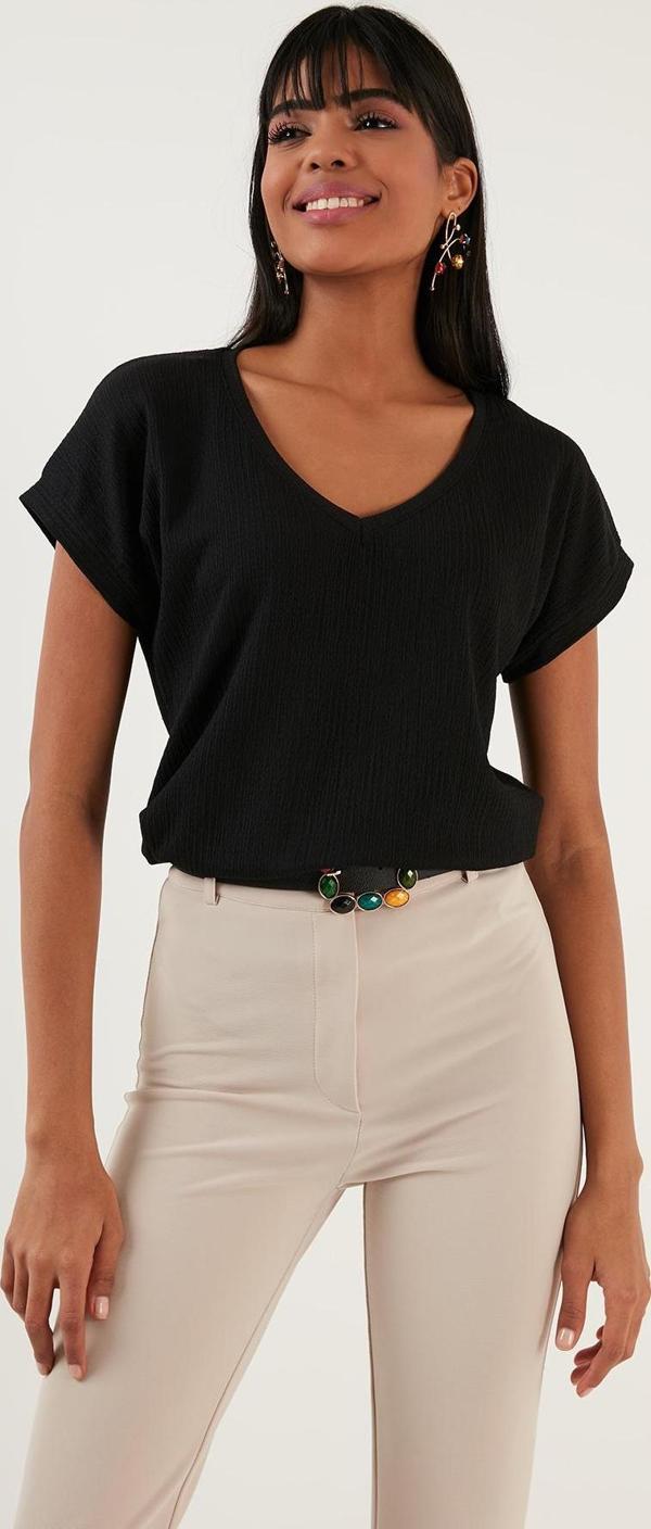 Lela Rahat Kesim Esnek V Yaka Bayan Bluz 5865039 SİYAH - Image 1