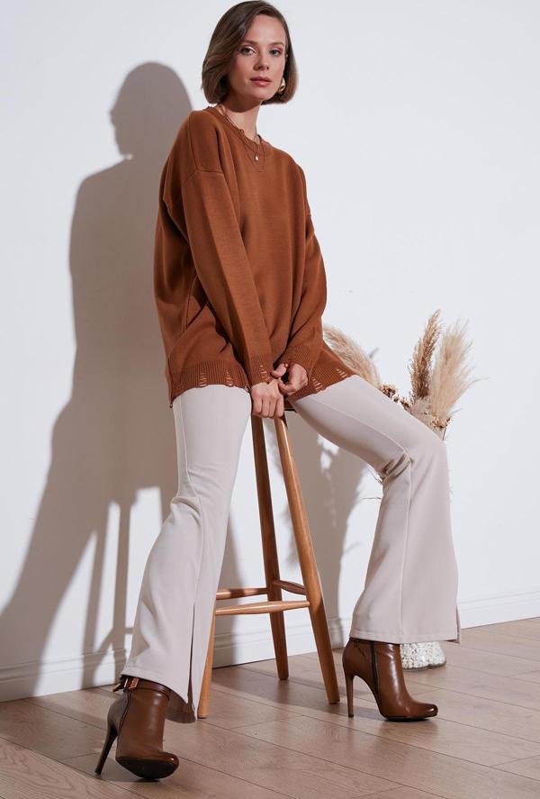 Lela Bisiklet Yaka Yırtıklı Triko Bayan Kazak 4616167 TOPRAK - Image 1