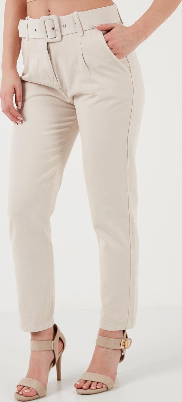 Lela Pamuklu Normal Bel Regular Fit Kemerli Bayan Pantolon 668YP4152 TAŞ - Image 1