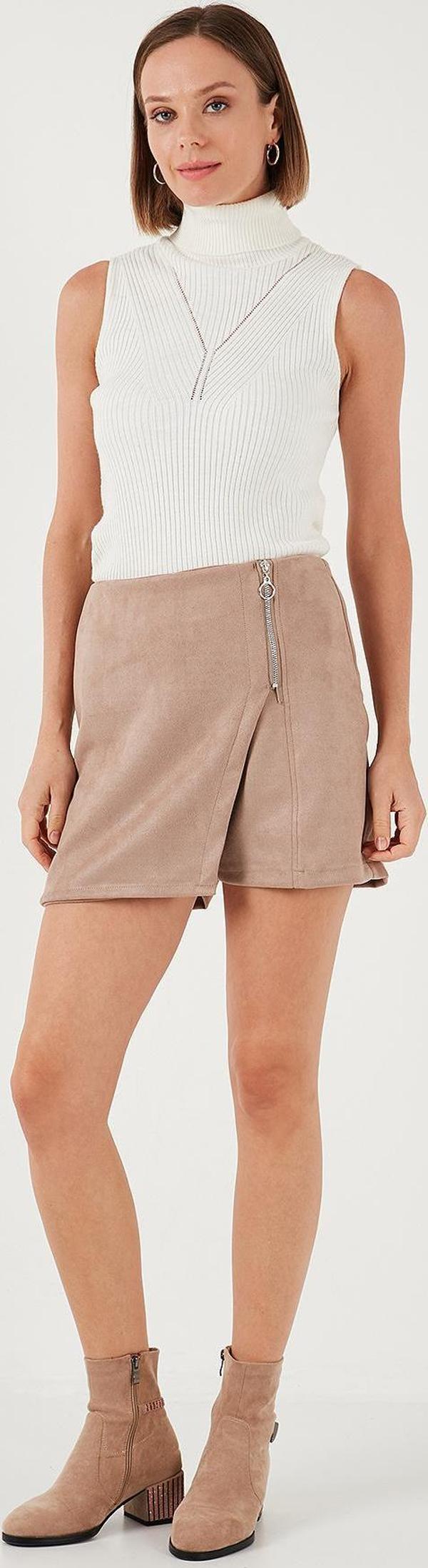 Lela Streç Slim Fit Asimetrik Kesim Fermuarlı Kışlık Bayan Şort Etek 5865969 VİZON - Image 1