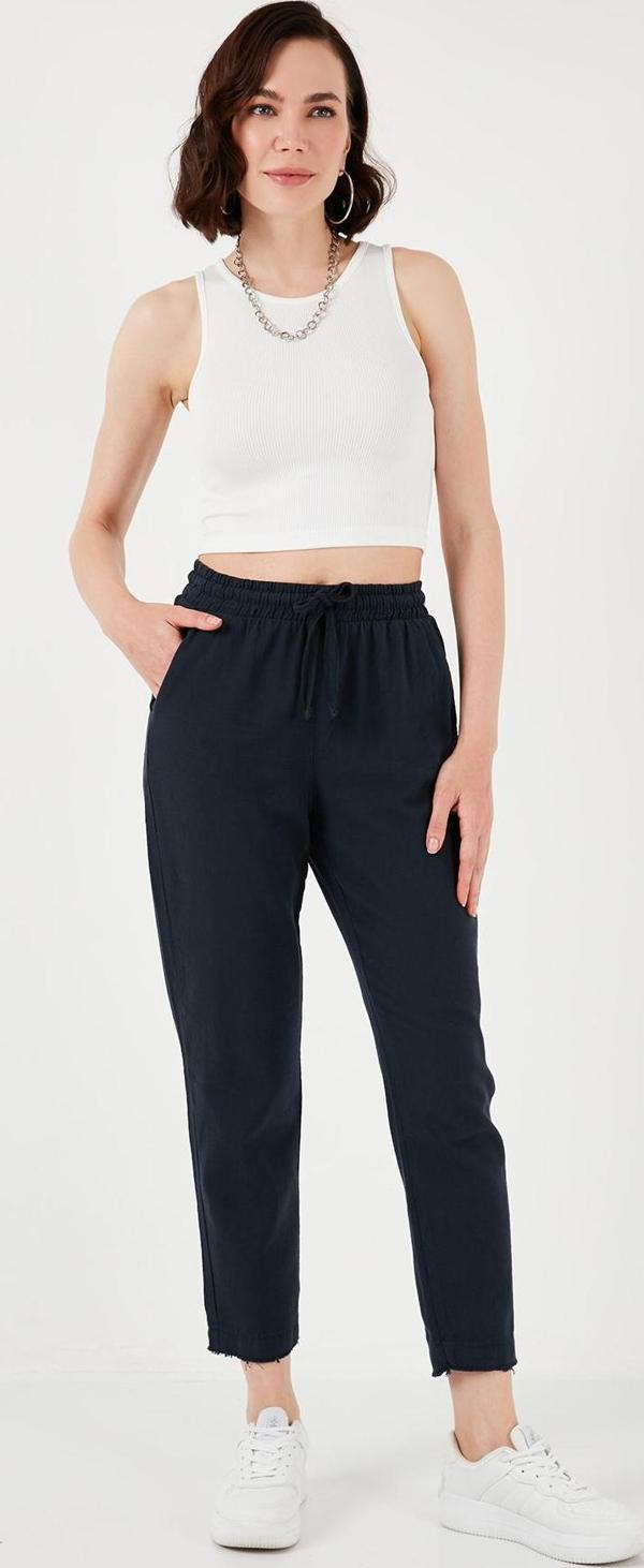 Lela Pamuklu Belden Bağlamalı Yüksek Bel Keten Görünümlü Kısa Paça Bayan Pantolon 668YP5134 LACİVERT - Image 1