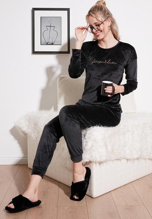 Lela Regular Fit Yumuşak Dokulu Kadife Bayan Pijama Takımı 6094200W4 SİYAH - Image 1