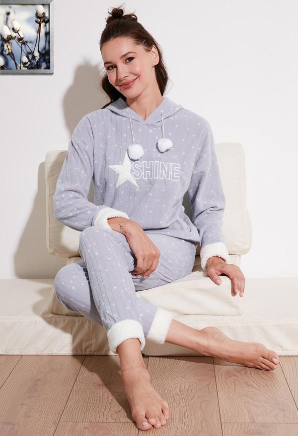 Lela Desenli Regular Fit Kapüşonlu Polar Bayan Pijama Takımı 6571004 GRİ - Image 1