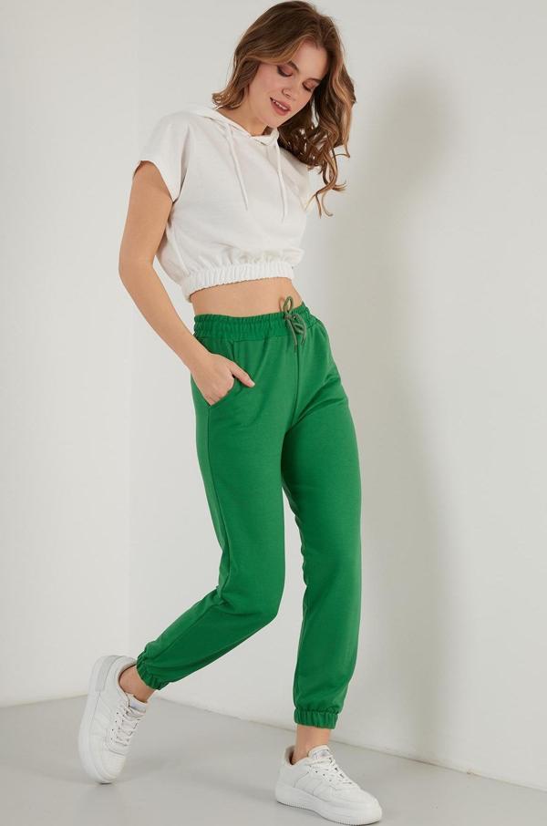Lela Pamuklu Beli ve Paçası Lastikli Basic Jogger Bayan Eşofman Altı 5864171 BENETTON - Image 1