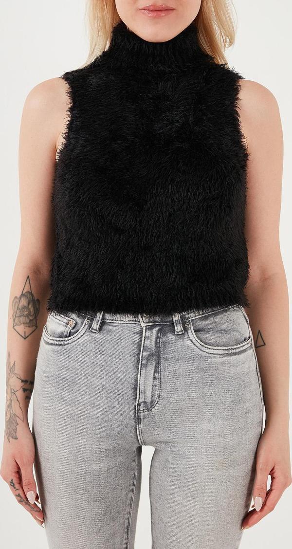 Lela Yumuşak Tüylü Slim Fit Balıkçı Yaka Crop Bayan Süveter 4615566 SİYAH - Image 1