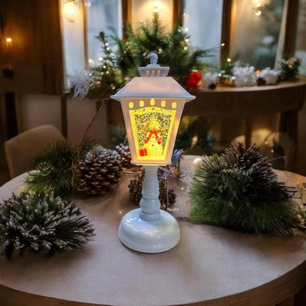 VIP DELUXE 22 CM IŞIKLI MÜZİKLİ YILBAŞI FENERİ BEYAZ KARDAN ADAM SULU KAR KÜRESİ NOEL SOKAK FENERİ - Image 1