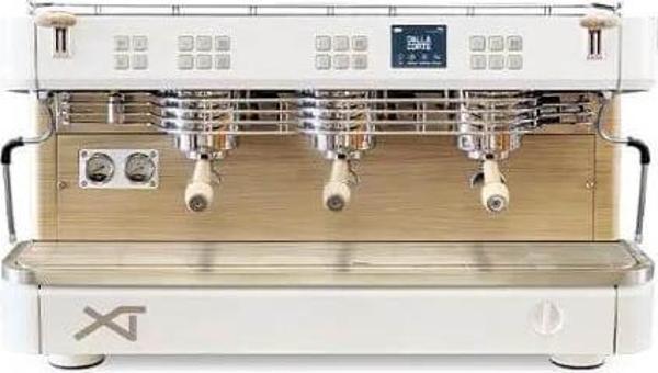 Dalla Corte DCPROXT-3-WO XT Classic (3 Gruplu) Kahve Makinesi, BEYAZ-MEŞE - Image 1