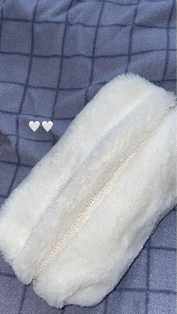 Mute Bag Cloud Peluş Makyaj Çantası - Image 1