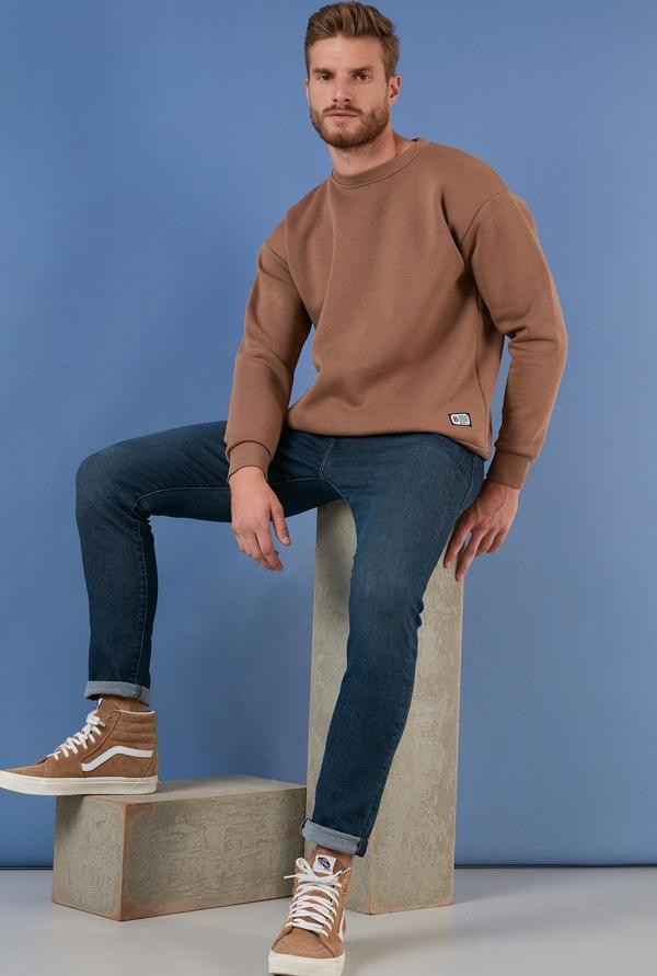 Buratti Regular Fit Bisiklet Yaka Pamuklu İçi Tüylü Yumuşak Şardonlu Erkek Sweat 5905255 SÜTLÜ KAHVE - Image 1