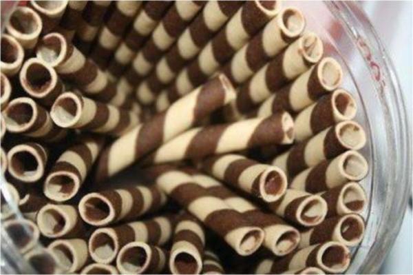 Ülker Rulokat Fındık Kremalı Gofret 42 Gr 12 Adet - Image 1
