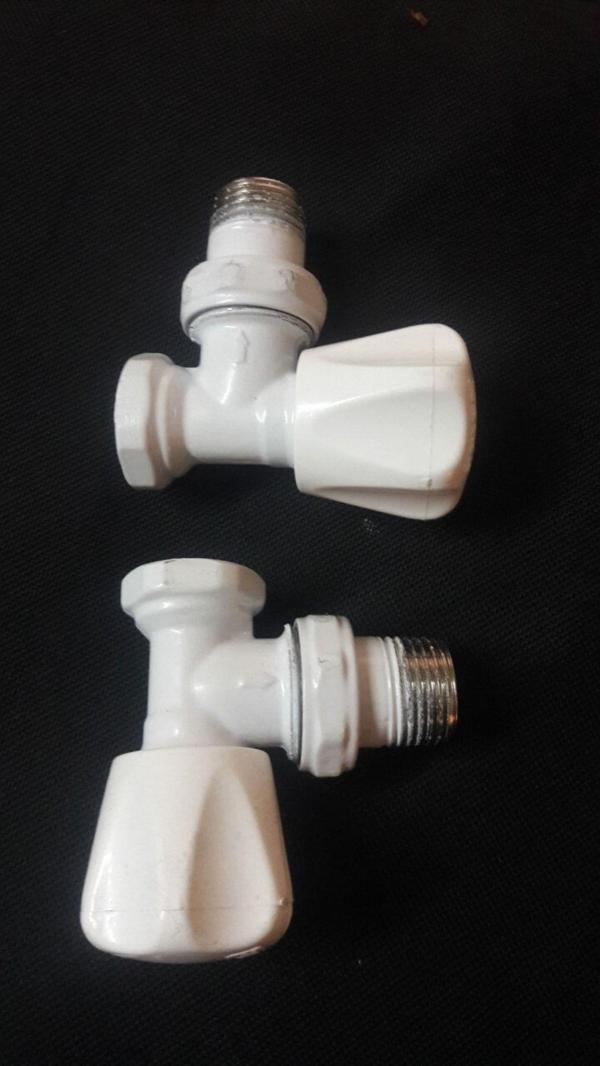 Simaş Havlupan 1/2" Köşe Radyatör Vanası 2 Adet Beyaz - Image 1