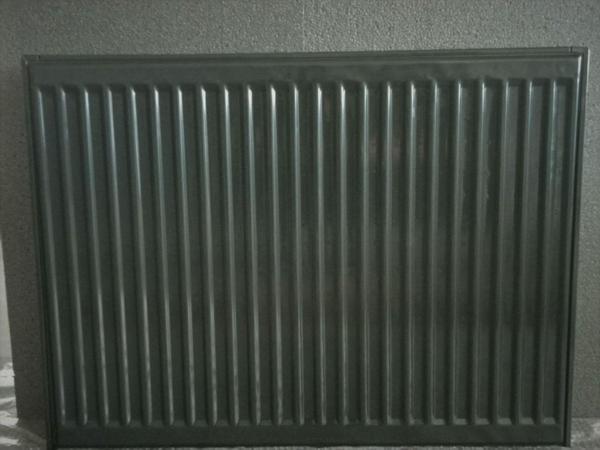 Simaş Havlupan Panel Radyatör 600 x 1000 Antrasit - Image 1
