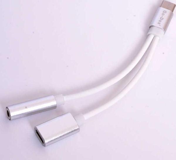 Go-Des GD-UC010 2 in 1 Type-C 3.5 mm Aux Kulaklık ve Şarj Dönüştürücü Adaptör - Image 1