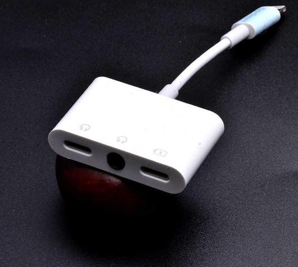 Go-Des GD-UC018 Lightning Kulaklık - Şarj - 3.5 mm Aux Dönüştürücü Adaptör - Image 1