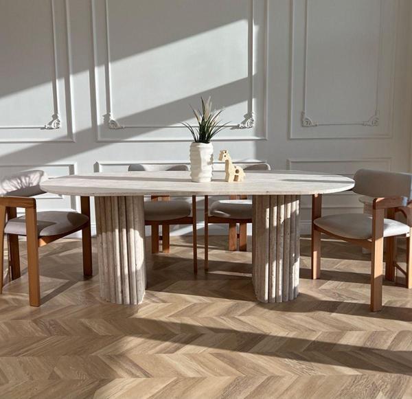 Miarik Design 2 Sütunlu Briella Dikdortgen Traverten Mermer Yemek Masası - Image 1
