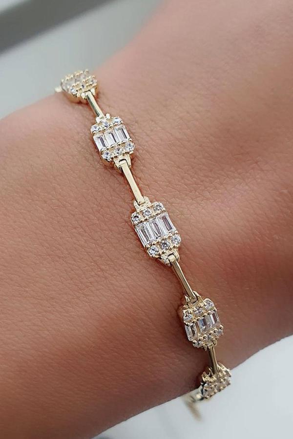 Baget Zirkon Taş detaylı 925ayar Gümüş Üzerine Altın Kaplama Luxury Tasarım Trend Bileklik - Image 1