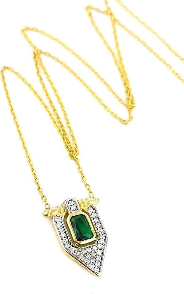 Yeşil Zirkon Taşlı 925ayar Gümüş Üzerine Altın Kaplama Luxury Tasarım Trend Kolye - Image 1