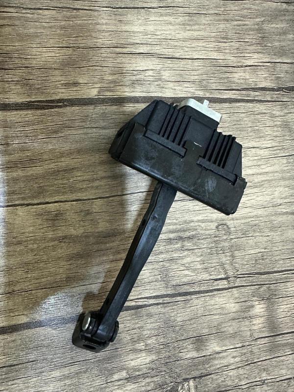 Bmw E60+LCI Ön Kapı Gergisi 1 Adet  - Image 1
