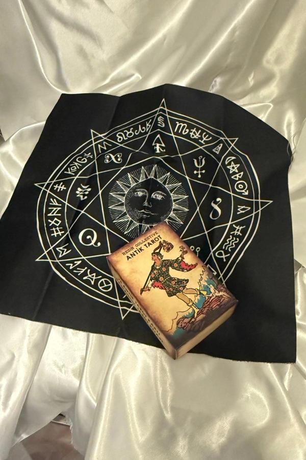 Tarot Orjinal Tarot Kart Regin Collegtive Antik Tarot Başlangıç Tarot Destesi Ve Kitabı Örtüsü - Image 1
