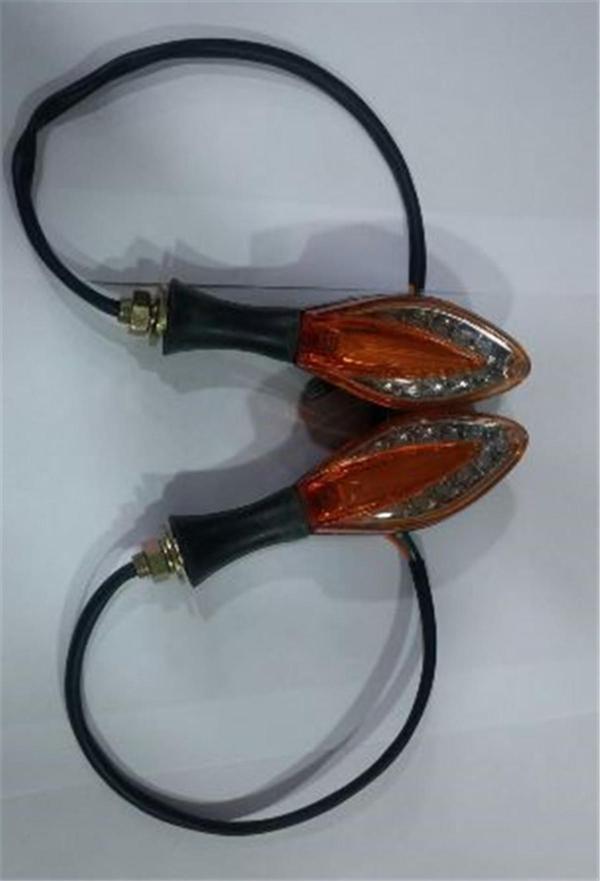 Motospartan Sinyal Takımı Led Sarı Işık Üçgen - Image 1