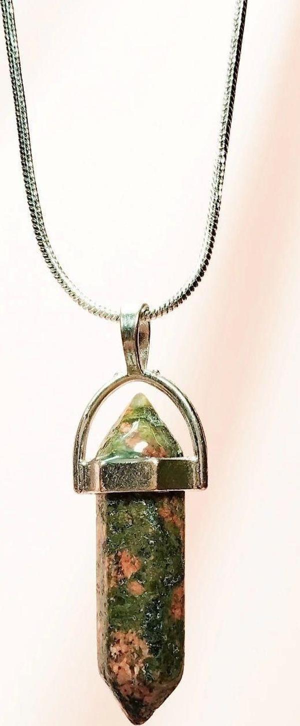 Mbb E-Ticaret Unakit Doğal Taşı Zincirli El Yapımı Tasarımlı Kolye Uç: 3,5 Cm Zincir: 20 Cm Kutulu - Image 1