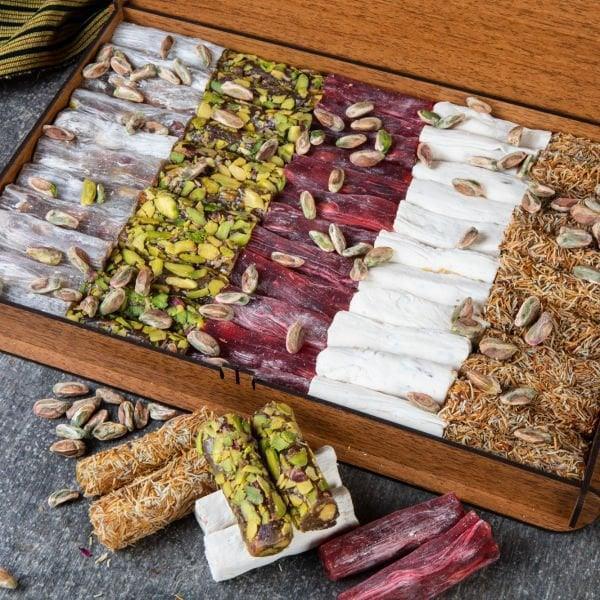 Ahşap Lüks Kutu Hediyelik Antep Fıstıklı Fitil Lokum Net: 1000 g - Image 1